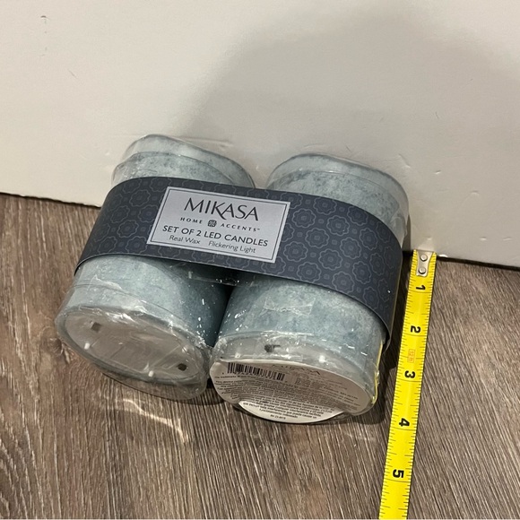 Pretty Mikasa Set of 2 LED Candles with Flickering Light- NWT - Picture 8 of 10